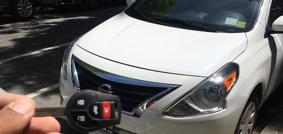 Automotive locksmith services from a Brooklyn, NY for a Nissan sedan.